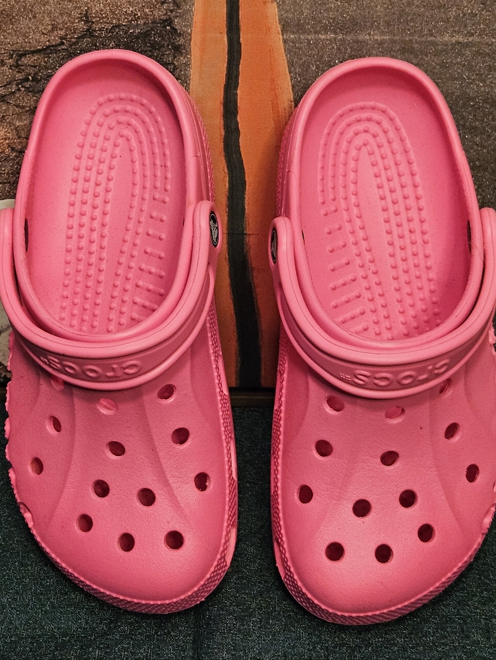 CROCS Clog in Bright Pink - Picture 2 of 3
